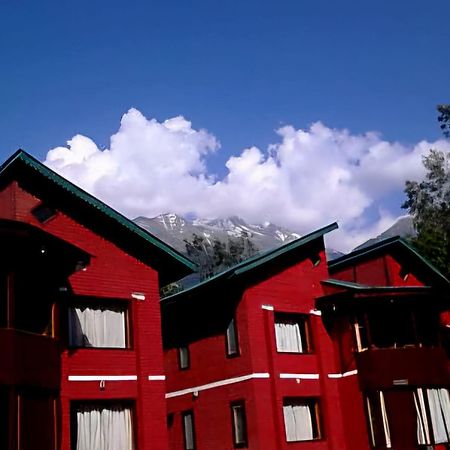 The Pinus Resort Пахалгам Экстерьер фото